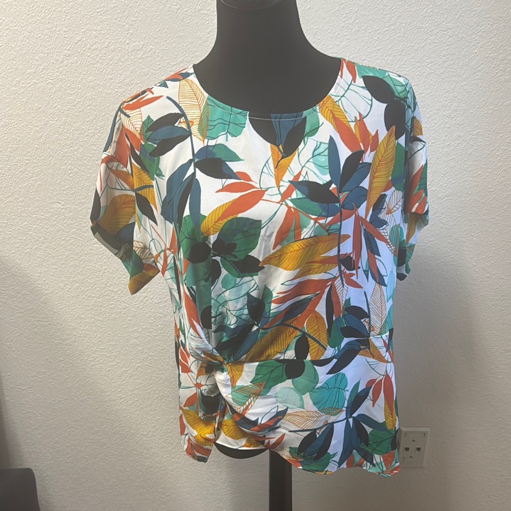 Worthington Green and Orange Graphic Tie Front Blouse